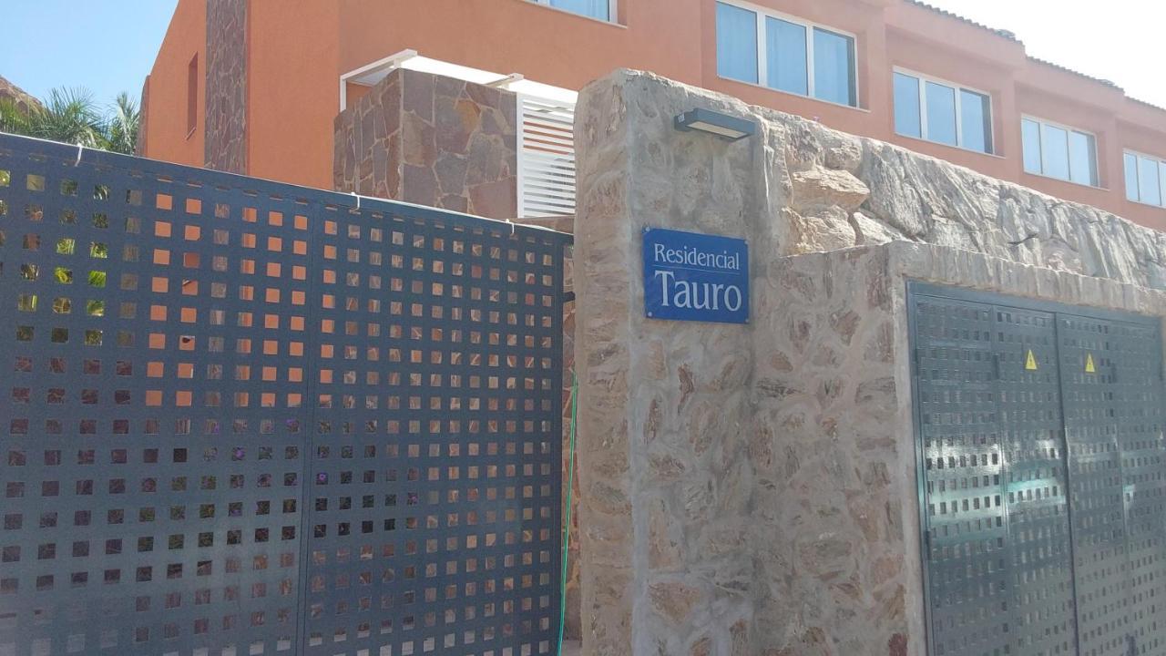 Luxurioesen Apartment Am Meer Golfplatz, Strand بلايا ذيل كورا المظهر الخارجي الصورة